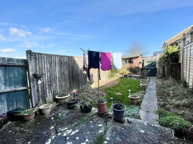 Elderwood Close, £250,000, from Zoopla
