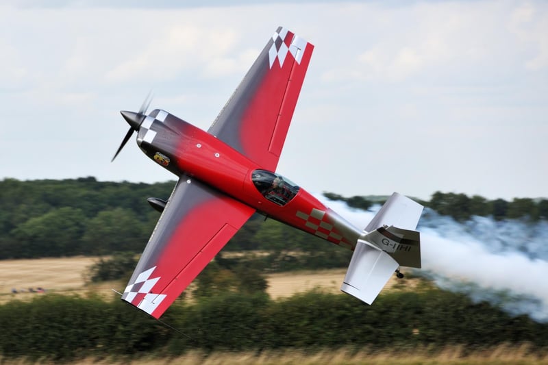 Mark Jeffries and his spectacular Extra 330 aircraft