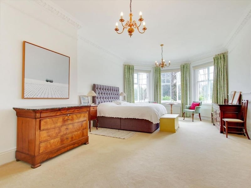 Newington House, from Zoopla