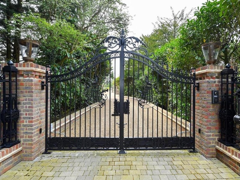 Morley Manor, Horsham, from Zoopla