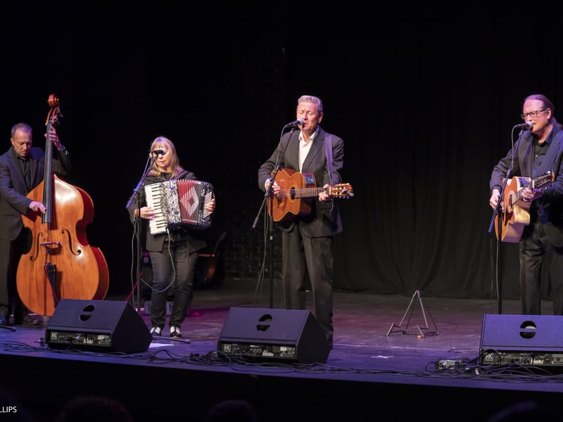 The Southdowns Folk festival. photo: Lyn Philips