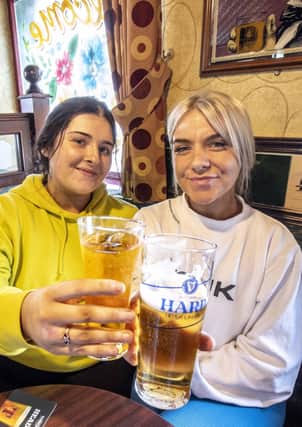 Tammy Lee Stewart and Victoria Hutchinson at the Railway Arms in Coleraine .Pic Steven McAuley/McAuley Multimedia