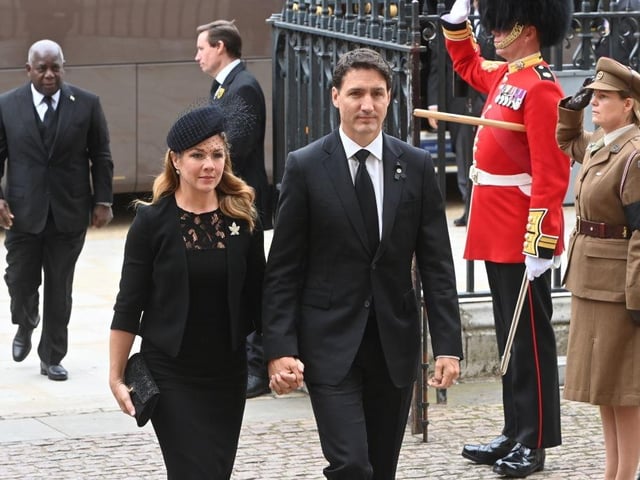 LONDON, ENGLAND - SEPTEMBER 19: Prime Minister of Canada Justin Trudeau and his wife Sophie Trudeau arrive for the State Funeral of Queen Elizabeth II at Westminster Abbey on September 19, 2022 in London, England. Elizabeth Alexandra Mary Windsor was born in Bruton Street, Mayfair, London on 21 April 1926. She married Prince Philip in 1947 and ascended the throne of the United Kingdom and Commonwealth on 6 February 1952 after the death of her Father, King George VI. Queen Elizabeth II died at Balmoral Castle in Scotland on September 8, 2022, and is succeeded by her eldest son, King Charles III. (Photo by Geoff Pugh - WPA Pool/Getty Images)
