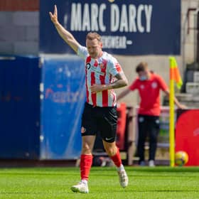 Aiden McGeady celebrates after converting a penalty to make it 1-0 Sunderland. Picture: SNS