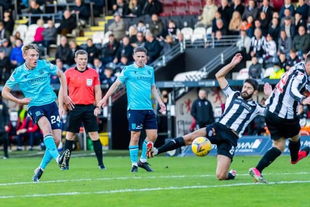 Max Anderson scores the winner in Dundee's 1-0 victory at St Mirren. (Photo by Roddy Scott / SNS Group)