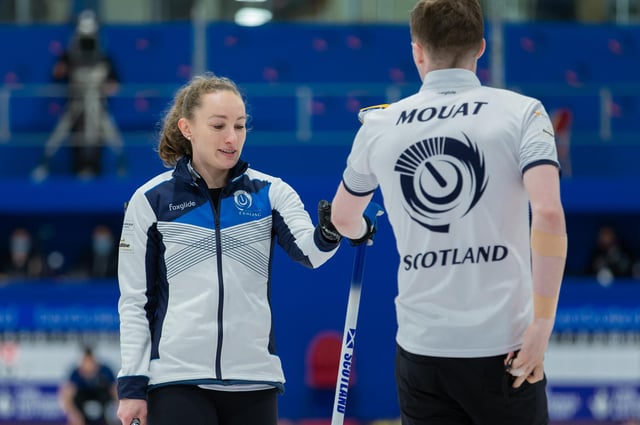 Curling: Escocia lidera el camino tras derrotar a Australia y España