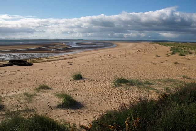 Another stretch of fine Highland sand, Dornoch's Blue Flag beach has shallow waters perfect for a paddle. There's plenty of car parking nearby and you might be lucky enough to see seals playing in the firth.