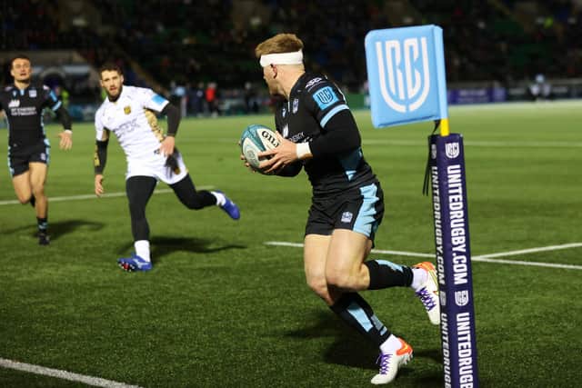 Kyle Steyn runs in the try for Glasgow. (Photo by Craig Williamson / SNS Group)