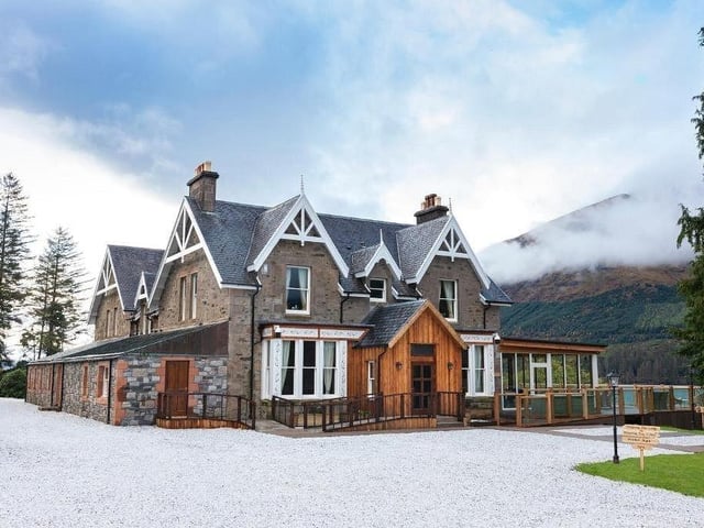 Located near the town of Fort William the Whispering Pine Lodge is a tranquil Highland retreat on the banks of Loch Lochy with it's own pebble beach.The former hunting lodge is whimsically decorated and is just a 20 minute drive from the Nevis Range Mountain resort. Around £138 will get you a room for the night.
