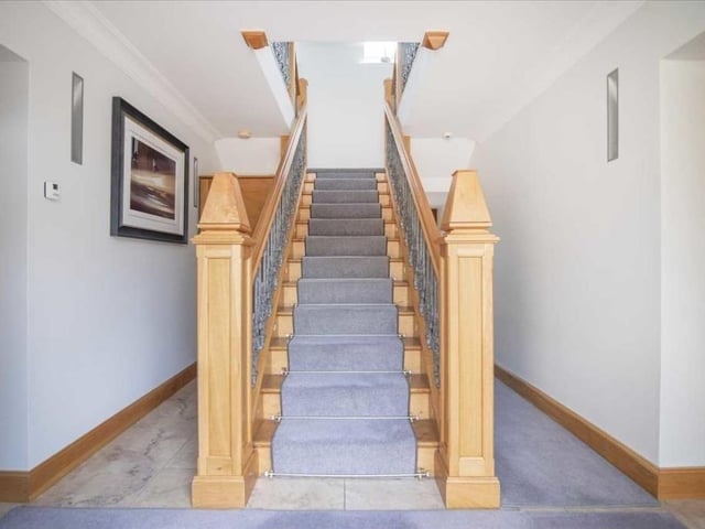 Entrance hall and staircase.