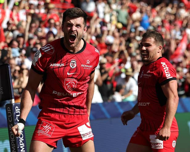 Blair Kinghorn celebrates with Toulouse team-mate Antoine Dupont after scoring his side's fifth try during the win over Exeter Chiefs in the Investec Champions Cup quarter-final at Stade Ernest Wallon on April 14, 2024. (Photo by David Rogers/Getty Images)