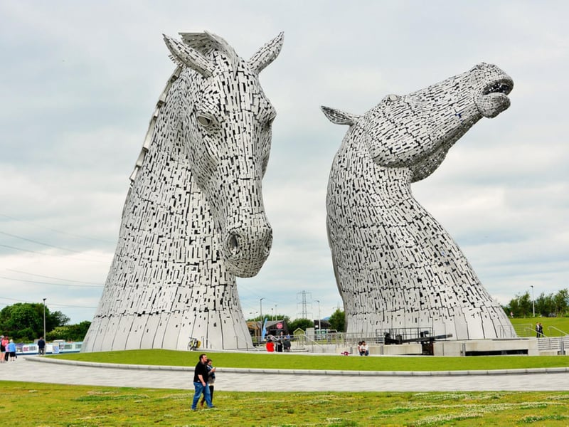 The Kelpies are shape-shifting water spirits found in Scottish mythology. This monument was created by Andy Scott, one of Scotland’s leading sculptors, and it is said to commemorate the ‘horse-powered heritage’ of Central Scotland.