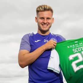 New Hibernian signing James Scott is pictured  at the Hibernian Training Centre on August 20, 2021, in Tranent, Scotland. (Photo by Ross MacDonald / SNS Group)
