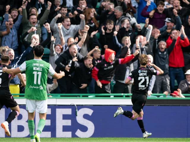Hibs midfielder Joe Newell cannot believe it as substitute Alex Greive makes it 3-2 to St Mirren with two minutes left of the Premiership fixture at Easter Road   (Photo by Paul Devlin / SNS Group)