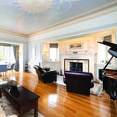 Reception room receives plenty of light in the one-time five-star hotel. Image: Scott Clark Photogrpahy