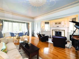 Reception room receives plenty of light in the one-time five-star hotel. Image: Scott Clark Photogrpahy