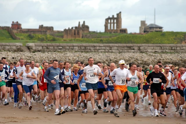 A fast start to the 2003 Pier To Pier race. Did you take part?