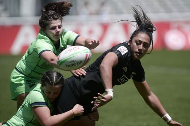 Scotland in action against New Zealand during a World Rugby Women's Sevens Series match in Biarritz. (Photo by IROZ GAIZKA / AFP)