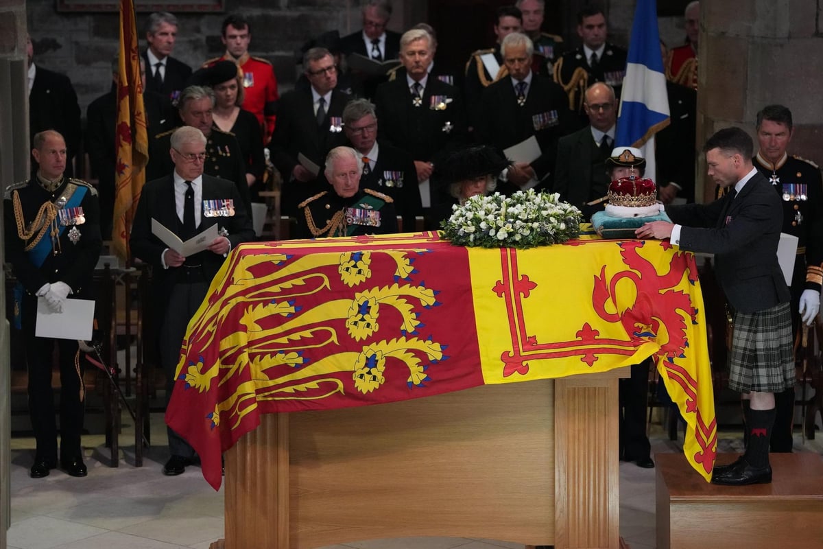 Exact route revealed for Queen’s last journey from Scotland through Edinburgh on Tuesday