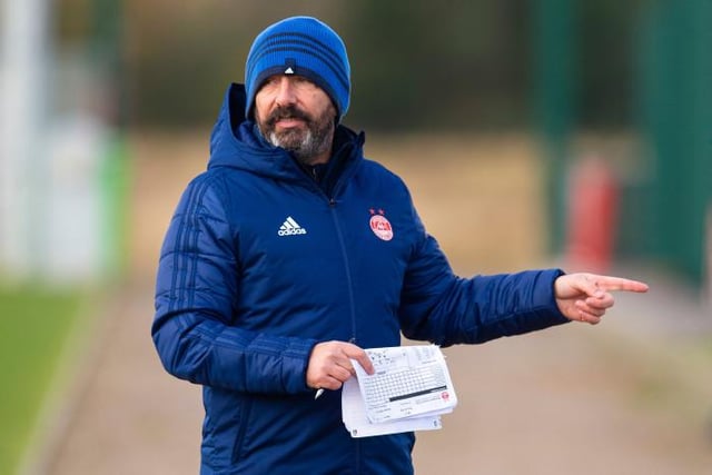 Derek McInnes says he hopes Aberdeen end January stronger than they entered it despite the imminent departure of Sam Cosgrove which the Dons boss described as "the right offer". The Dons have also been linked with St Johnstone's Callum Hendry (Evening Express)