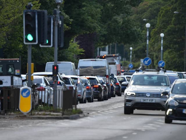 Drivers hate behind held-up by the motor in front when traffic lights change to geen