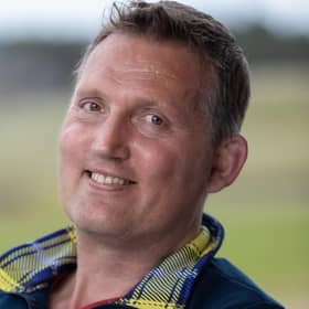 Doddie Weir is backing his old South team to win the Doddie Aid Challenge.