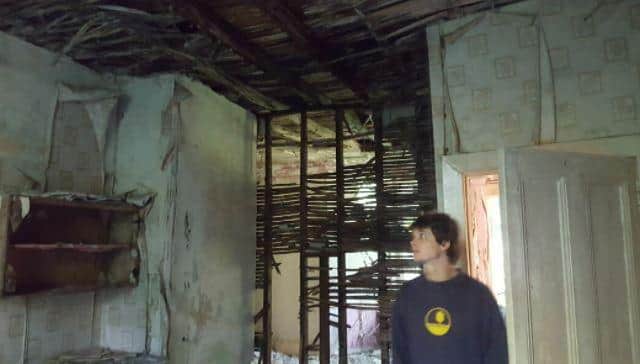 Cal Hunter has his first look inside the house. Pic: whathavewedunoon.co.uk