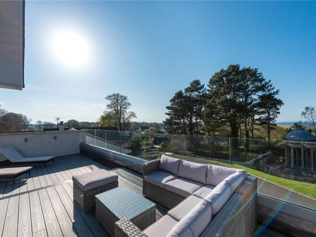 Roof terrace.