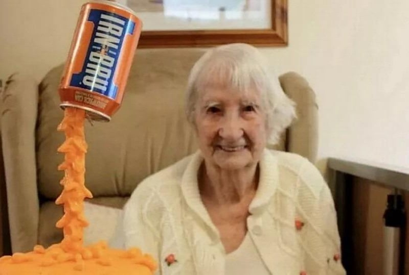 Elise McAllister, who turned 106 in 2020, said the secret to her long life was a can of Irn Bru a day.