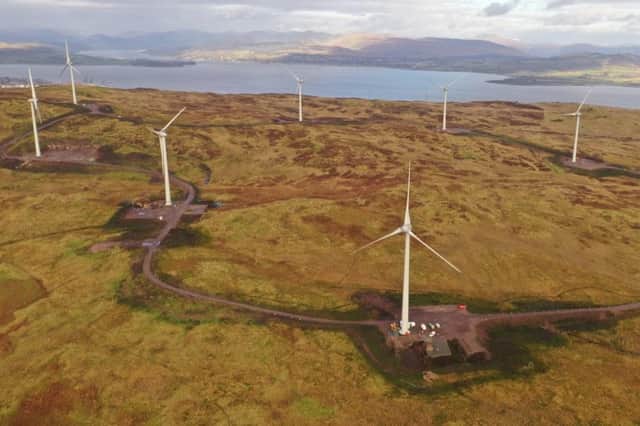 Located south of Greenock and west of Port Glasgow, the site consists of eight wind turbines and has a total capacity of 24 megawatts.