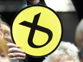 A new poll suggests the SNP are to win a five-seat majority, with Labour overtaking the Tories.