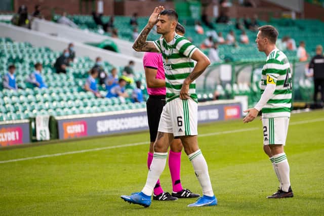 Nir Bitton was shown a second yellow card for a clash with Anders Dreyer. (Photo by Alan Harvey / SNS Group)