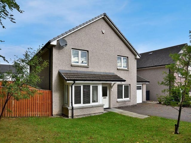 Bright and spacious, four-bedroom detached house located in a sought-after residential development within the suburb of Stoneywood, around four miles northwest of Aberdeen city centre. Offers around £370,000.