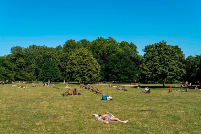 Temperatures forecast to peak at 35C