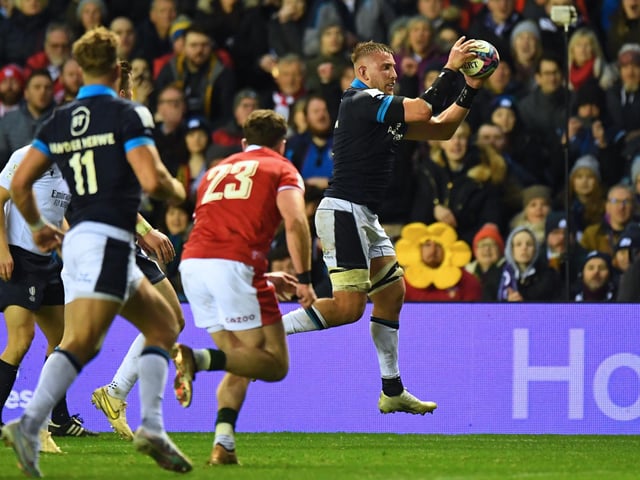 Rounded off a fine performance by scoring Scotland’s fifth and final try. 7