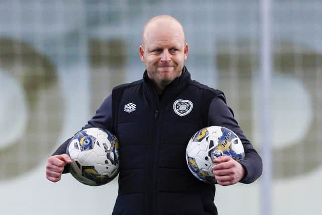 Hearts head coach Steven Naismith during a training session at Oriam on Friday. (Photo by Mark Scates / SNS Group)