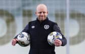 Hearts head coach Steven Naismith during a  training session at Oriam on Friday. (Photo by Mark Scates / SNS Group)
