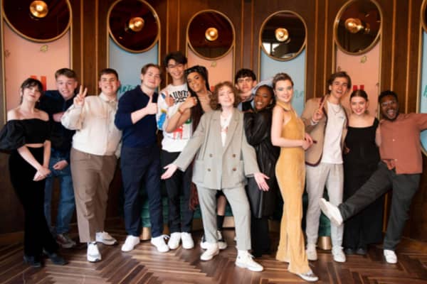 The cast of Heartstopper. Cr: Netflix.