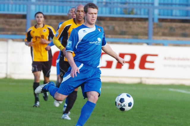 After being released as a trainee by Carlisle United, defender Kevin Sandwith dropped into non-league with Barrow where he played 14 times. After various moves he ended up at Mansfield for the 2010/11 season.
