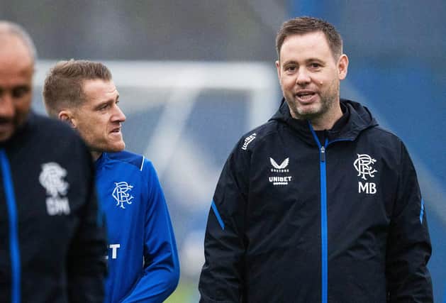 Steven Davis in conversation with sacked Rangers manager Michael Beale on the training pitch last December. (Photo by Craig Williamson / SNS Group)