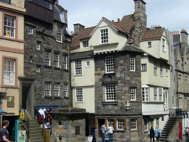 One of Edinburgh’s most historic and picturesque old dwellings, John Knox House on the High Street is thought to have been lived in and owned by the Protestant reformer John Knox - although there is no concrete evidence to actually support this. The house was constructed around 1490 and originally belonged to a Mr Walter Reidpath, who passed it on to his next of kin. John Knox House has changed little in style over the years, retaining its ‘overhanging’ upper floors - a feature once common in medieval Edinburgh architecture. If John Knox did ever stay in the house, it is thought that it was for no more than a few months during the great siege of Edinburgh Castle in the 16th century. However, some claim the famous Scots minister died here.