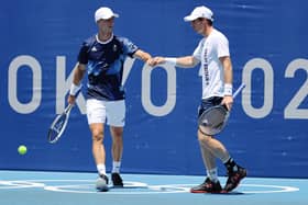 Andy Murray and Joe Salisbury are through in the men's doubles