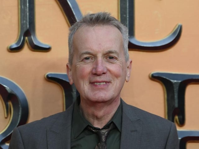 The 1991 Perrier Comedy Award went to English comedian Frank Skinner. He soon found fame alongside David Baddiel with the Fantasy Football League television series which embraced 1990s 'lad culture', before appearing in shows like Room 101 and The Frank Skinner Show. He is now also a popular author and radio presenter.