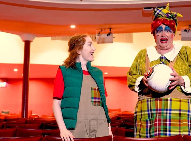 Kirsty Findlay and Barrie Hunter in Jack and the Beanstalk at Perth Theatre