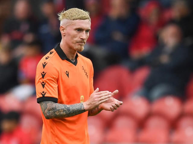 Diligent with the ball and tenacious without it. A fine midfield display, only tarnished by a yellow card that resulted in his earlier-than-anticipated withdrawal. 8