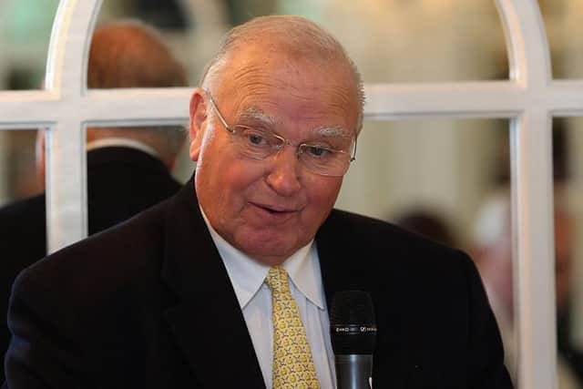 Renton Laidlaw addreses the assembled gathering after announcing his retirement at The European Tour Race to Dubai Golfer of the Year Luncheon in London in 2014. Picture: Andrew Redington/Getty Images.