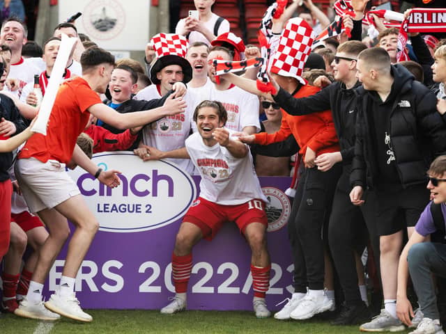 Stirling Albion celebrate winning the cinch League Two title after victory over Annan.