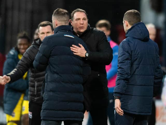 Ross County manager Malky Mackay and Dundee manager James McPake at Dens Park. (Photo by Mark Scates / SNS Group)