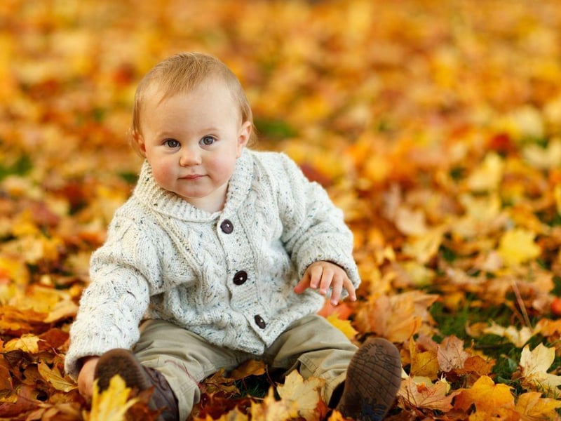 A total of 261 baby Olivers arrived in Scotland last year. It's an Old Norse name meaning 'ancestor's descendants'.