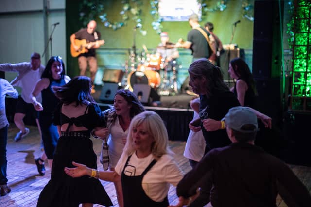 Revellers enjoyed top musical entertainment (Pic: Barry Howie)